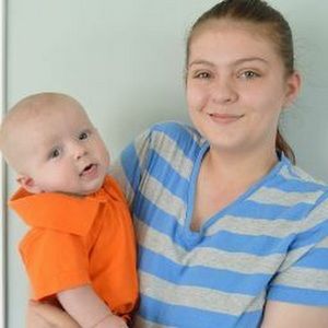 Meet your Posher, Elisha